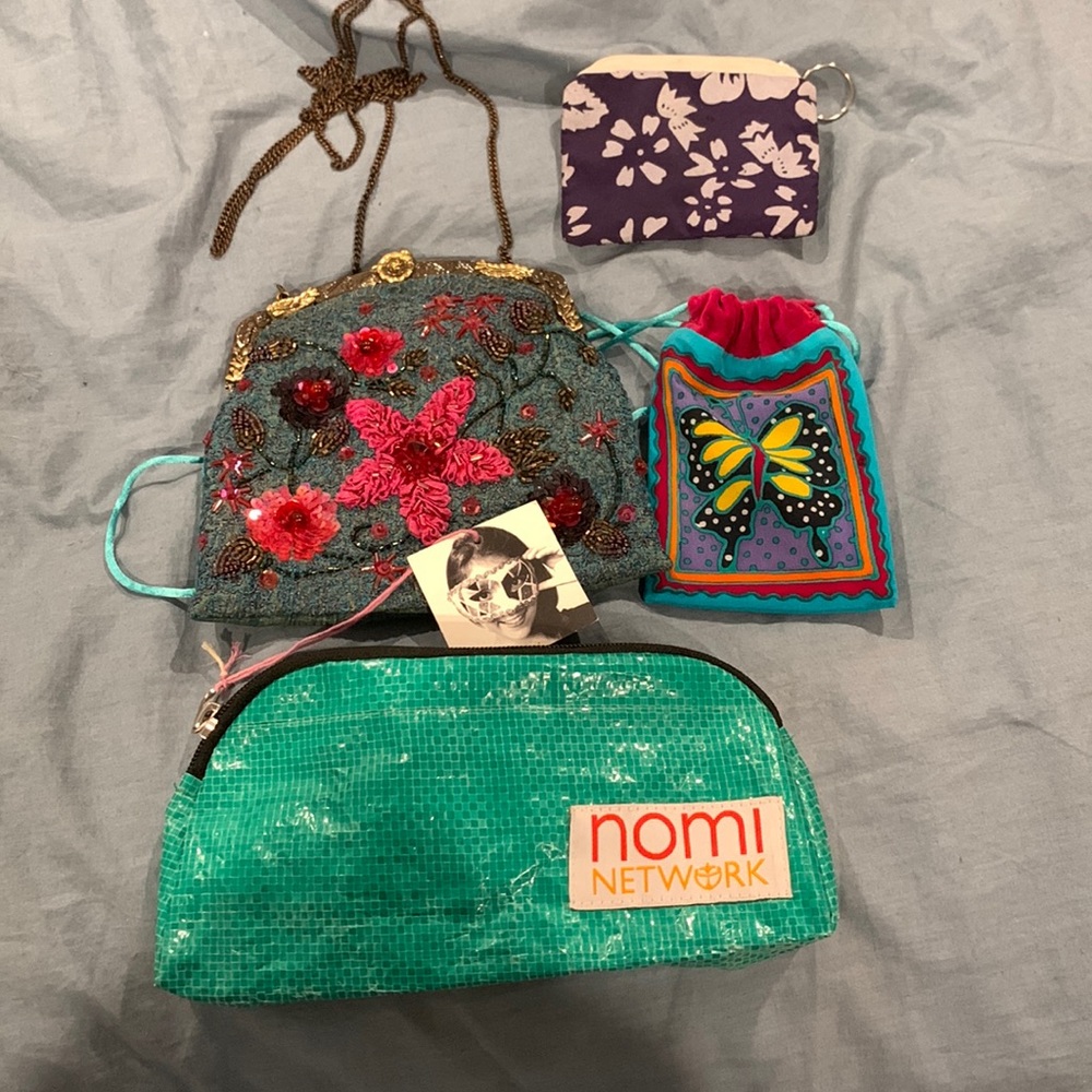 Silk purse lot x 2 plus others NFS do not buy.